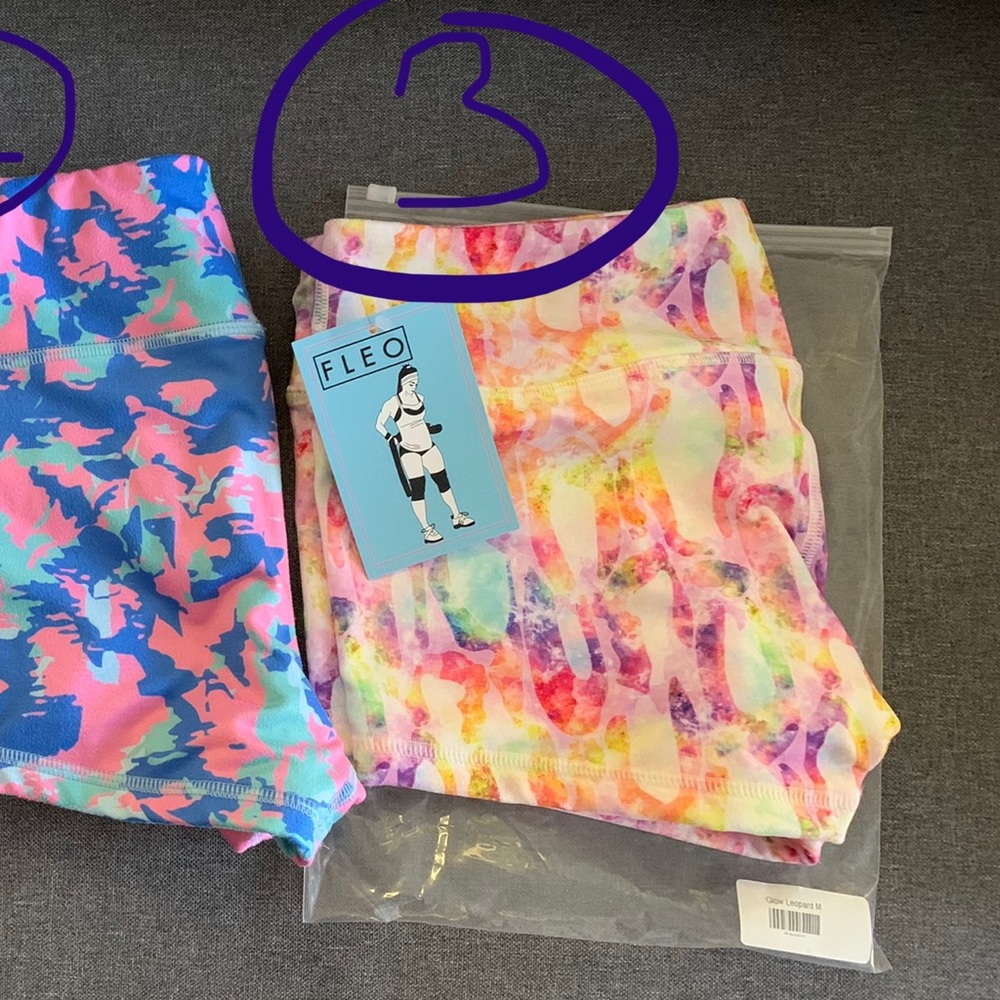 NWT Fleo Glow Leopard